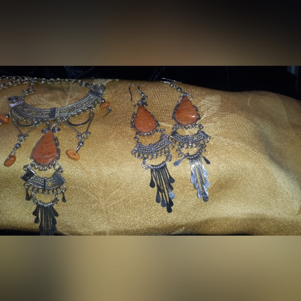 Necklace Pink Stone